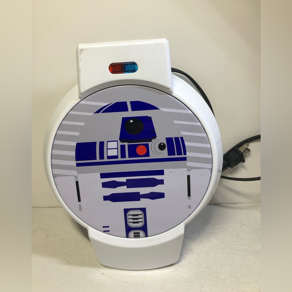 Star Wars R2-D2 Waffle Maker Licensed Lucasfilm Ltd.